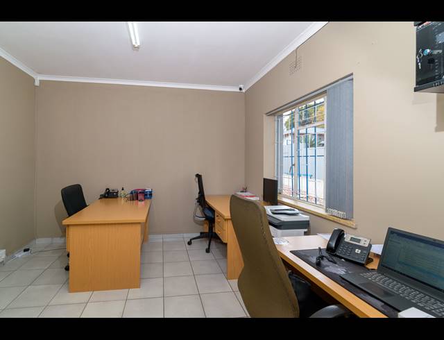 3 BEDROOM HOUSE FOR SALE IN KENSINGTON B